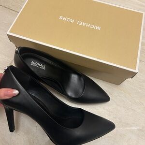 Michael Kors Classic Black Heels
